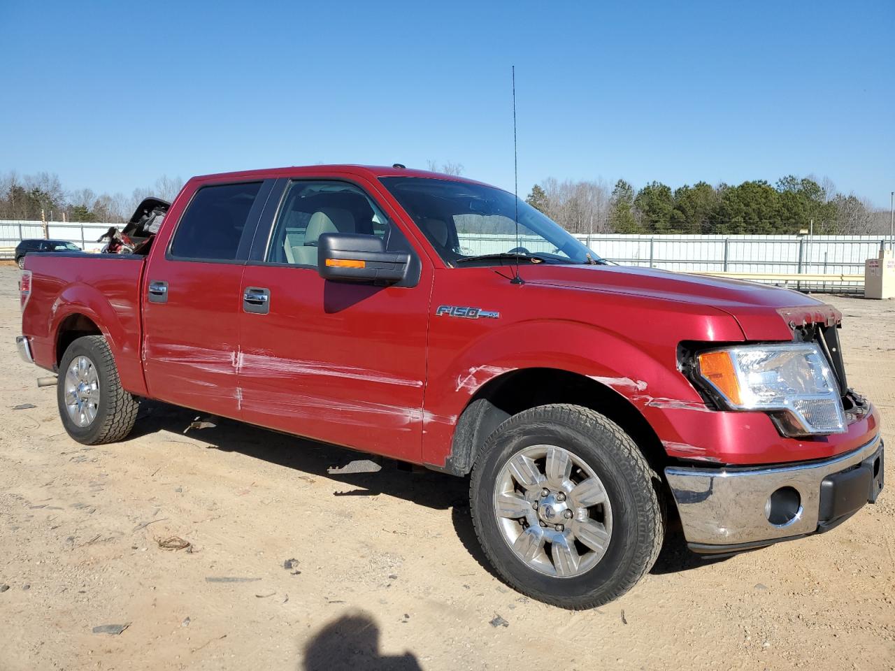 2010 Ford F-150 - Image 4