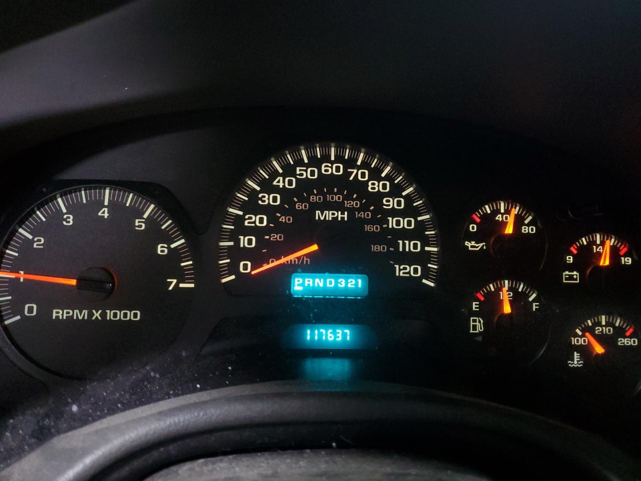 2004 Chevrolet TrailBlazer - Image 9