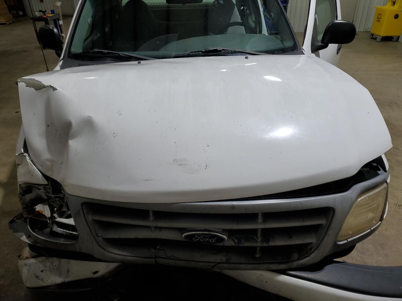 2000 Ford F-150 - Image 11