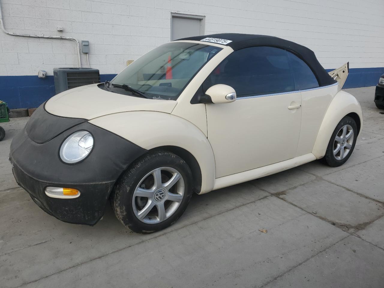 2004 Volkswagen Beetle - Image 1