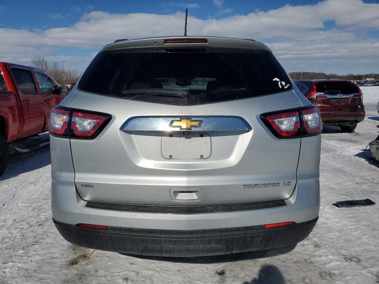 2015 Chevrolet Traverse - Image 6