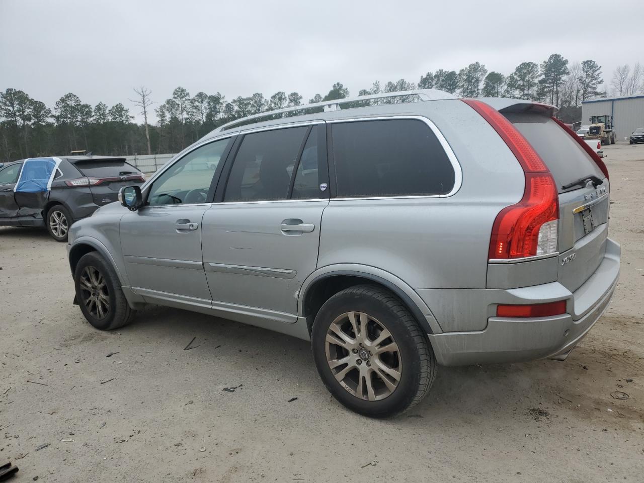 2013 Volvo XC90 - Image 2