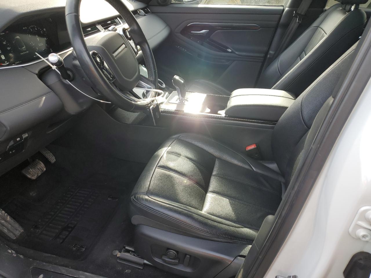 2020 Land Rover Range Rover - Image 7