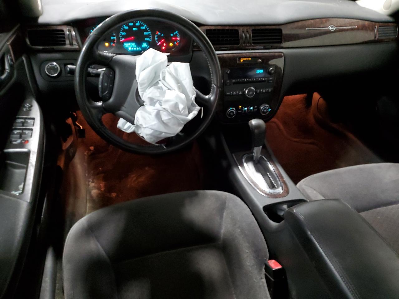 2013 Chevrolet Impala - Image 8