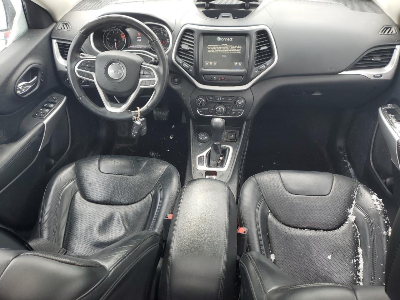 2017 Jeep Cherokee - Image 8