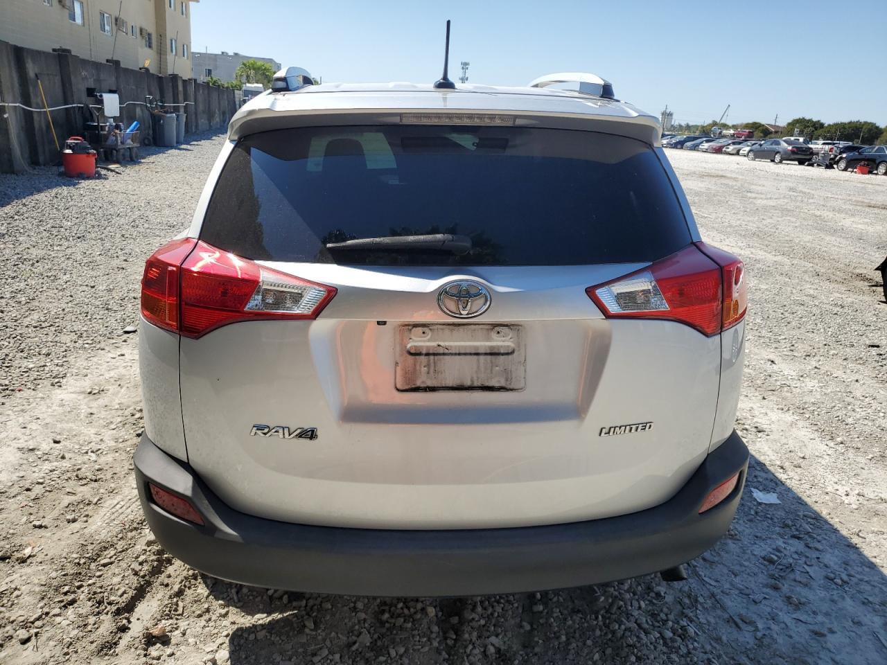 2014 Toyota RAV 4 - Image 6