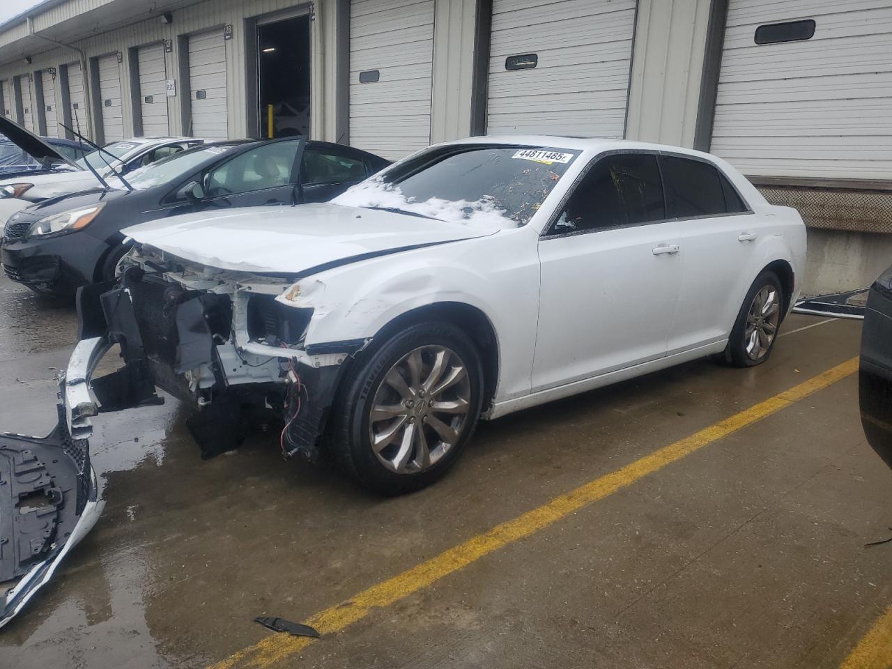 2016 Chrysler 300 - Image 1