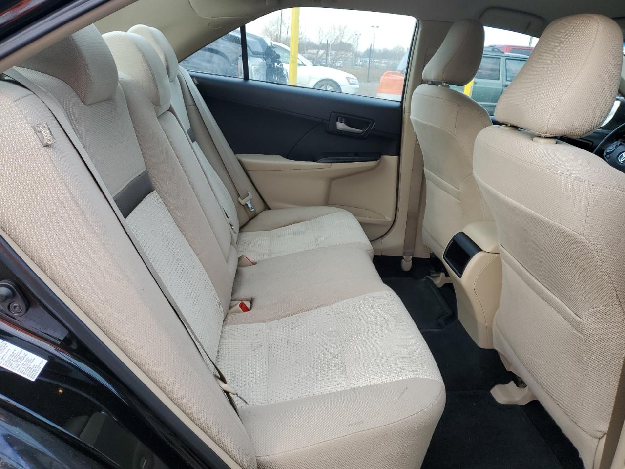 2014 Toyota Camry - Image 10