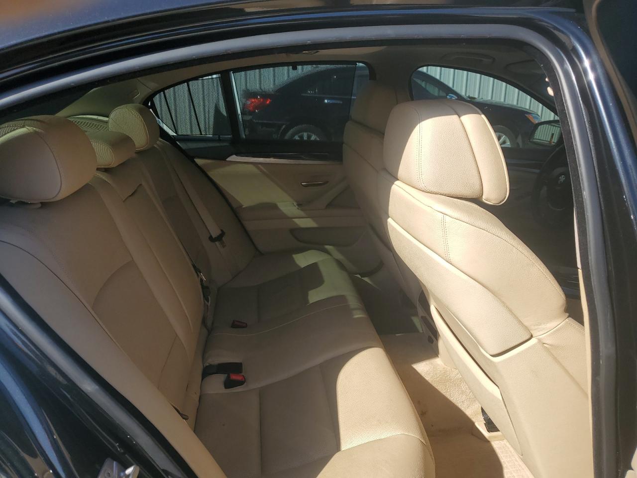 2011 BMW 5er - Image 10