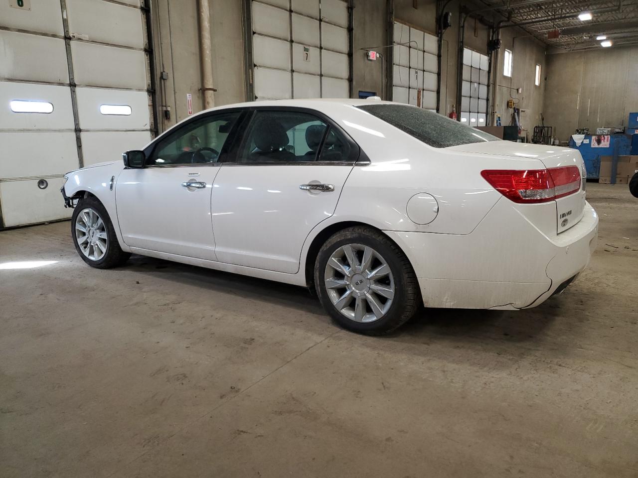 2011 Lincoln MKZ - Image 2