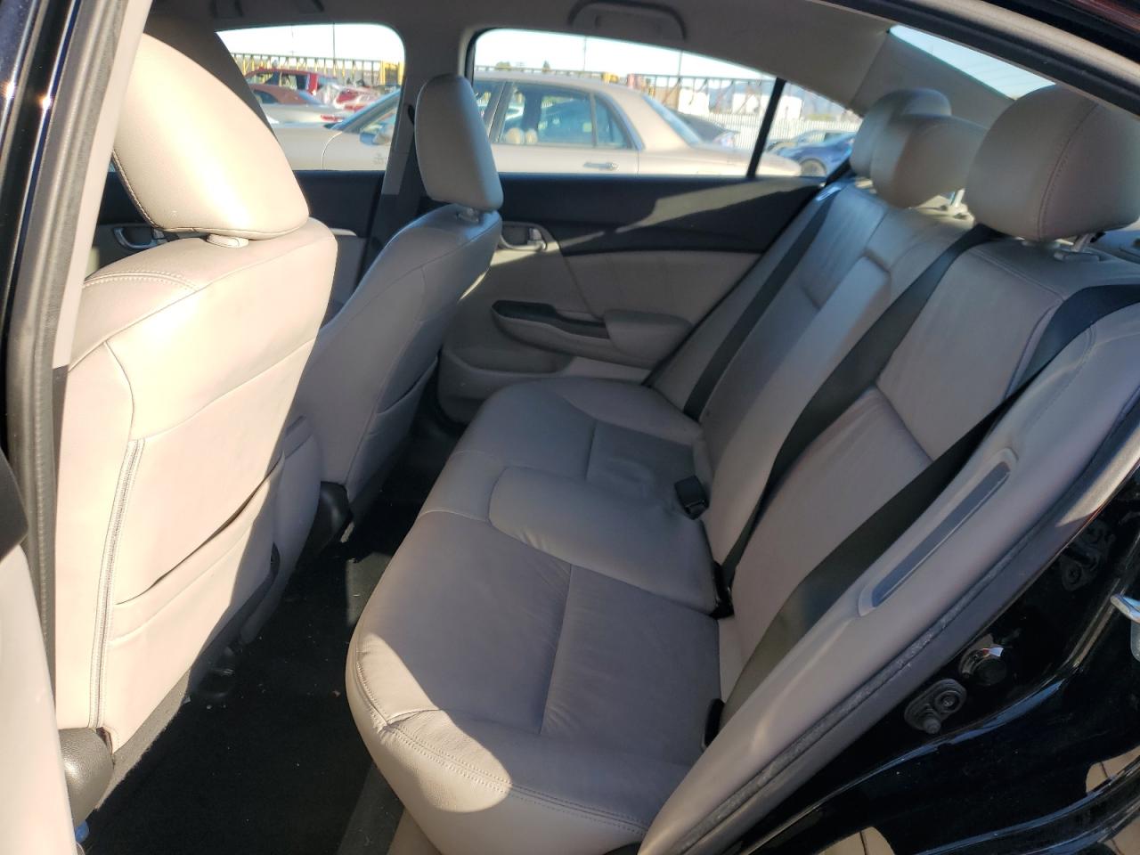 2015 Honda Civic - Image 11