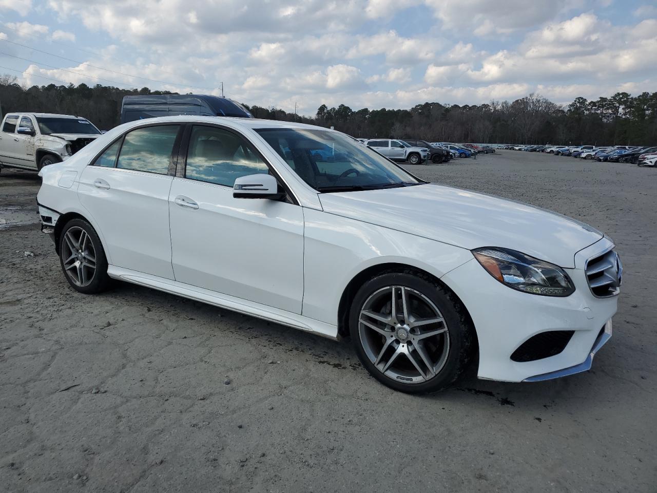 2015 Mercedes-Benz E-klasse - Image 4