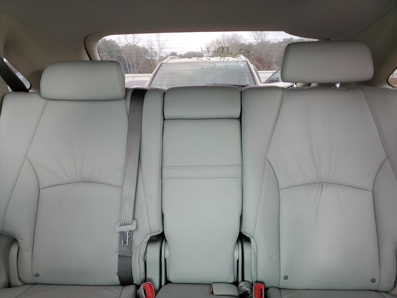 2007 Lexus RX - Image 10