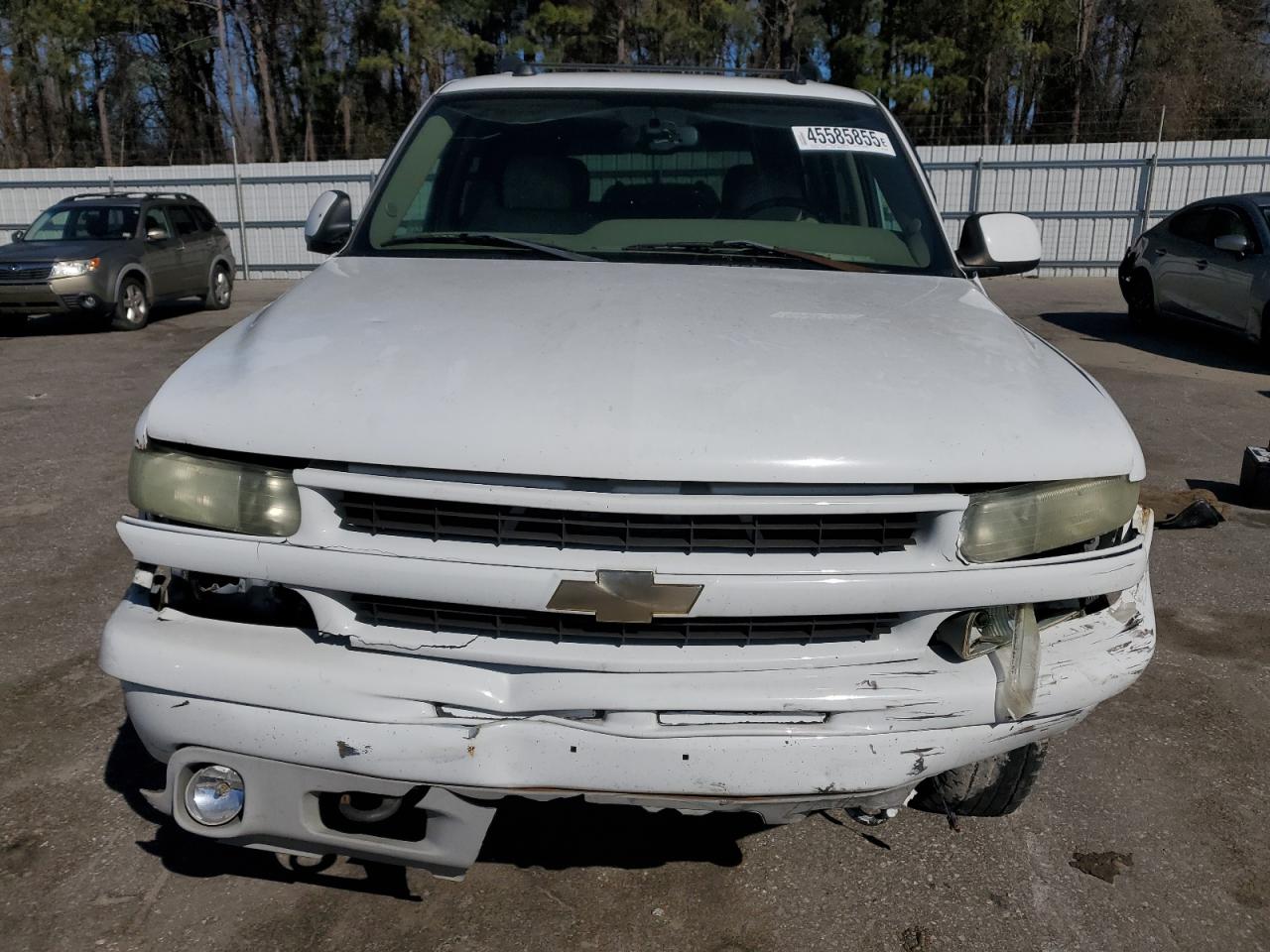 2004 Chevrolet Tahoe - Image 5
