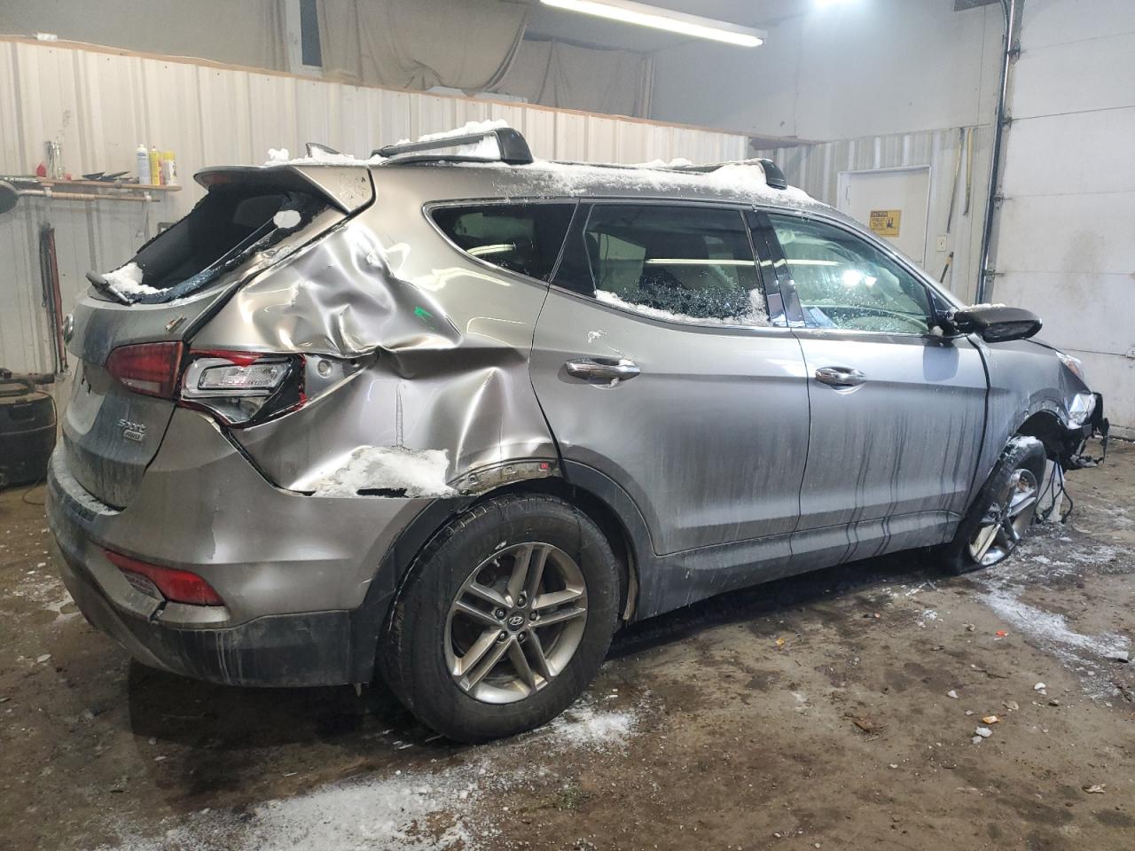2017 Hyundai Santa Fe - Image 3