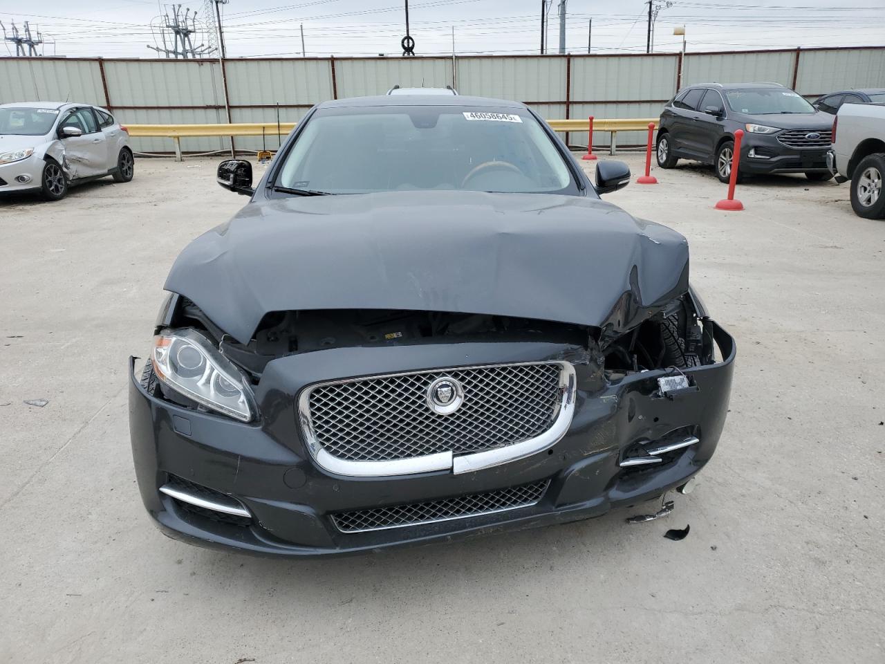2012 Jaguar XJ - Image 5