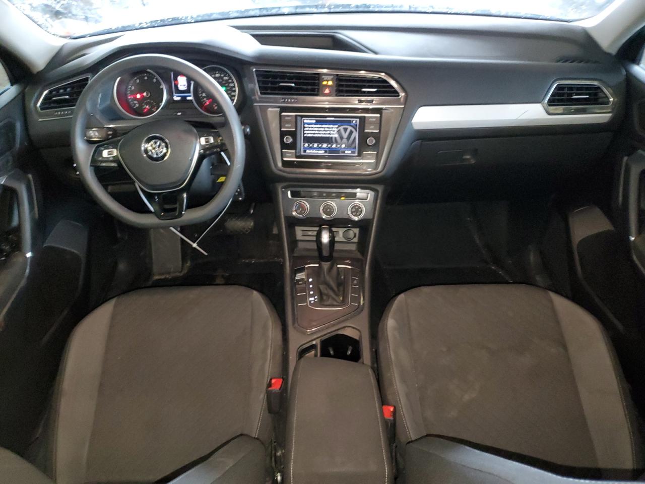 2020 Volkswagen Tiguan - Image 8