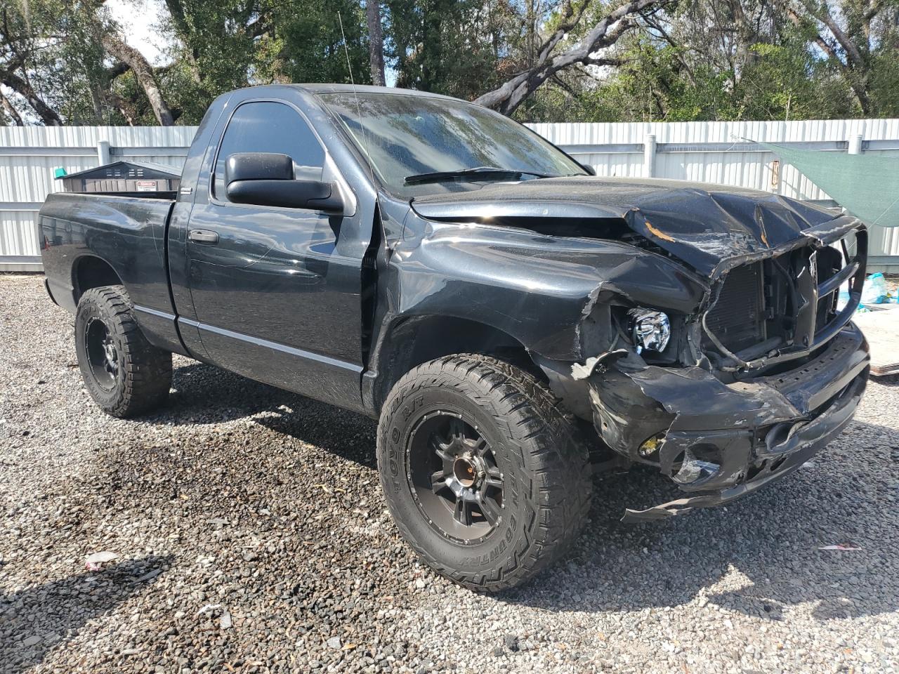 2002 Dodge RAM - Image 4