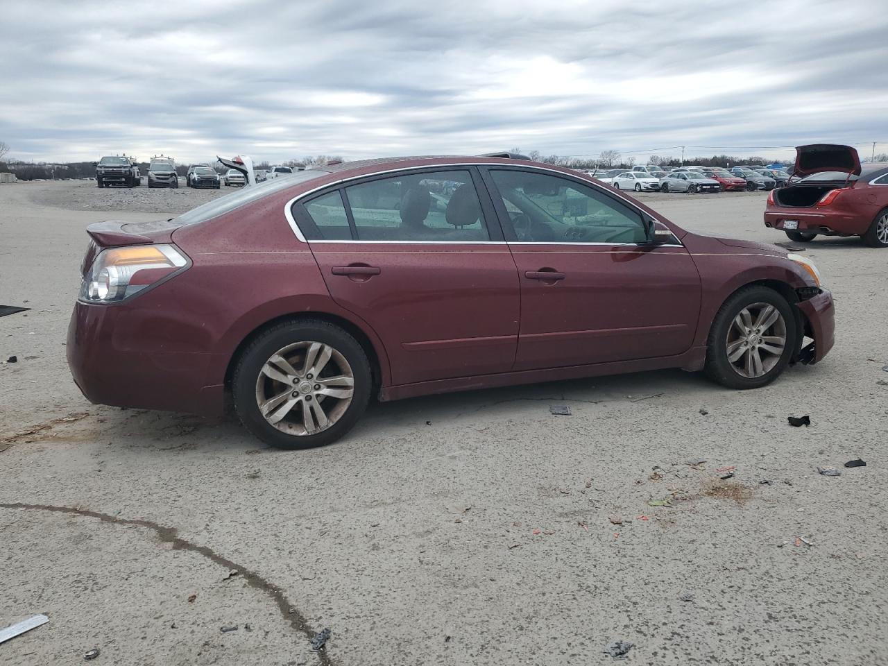 2010 Nissan Altima - Image 3