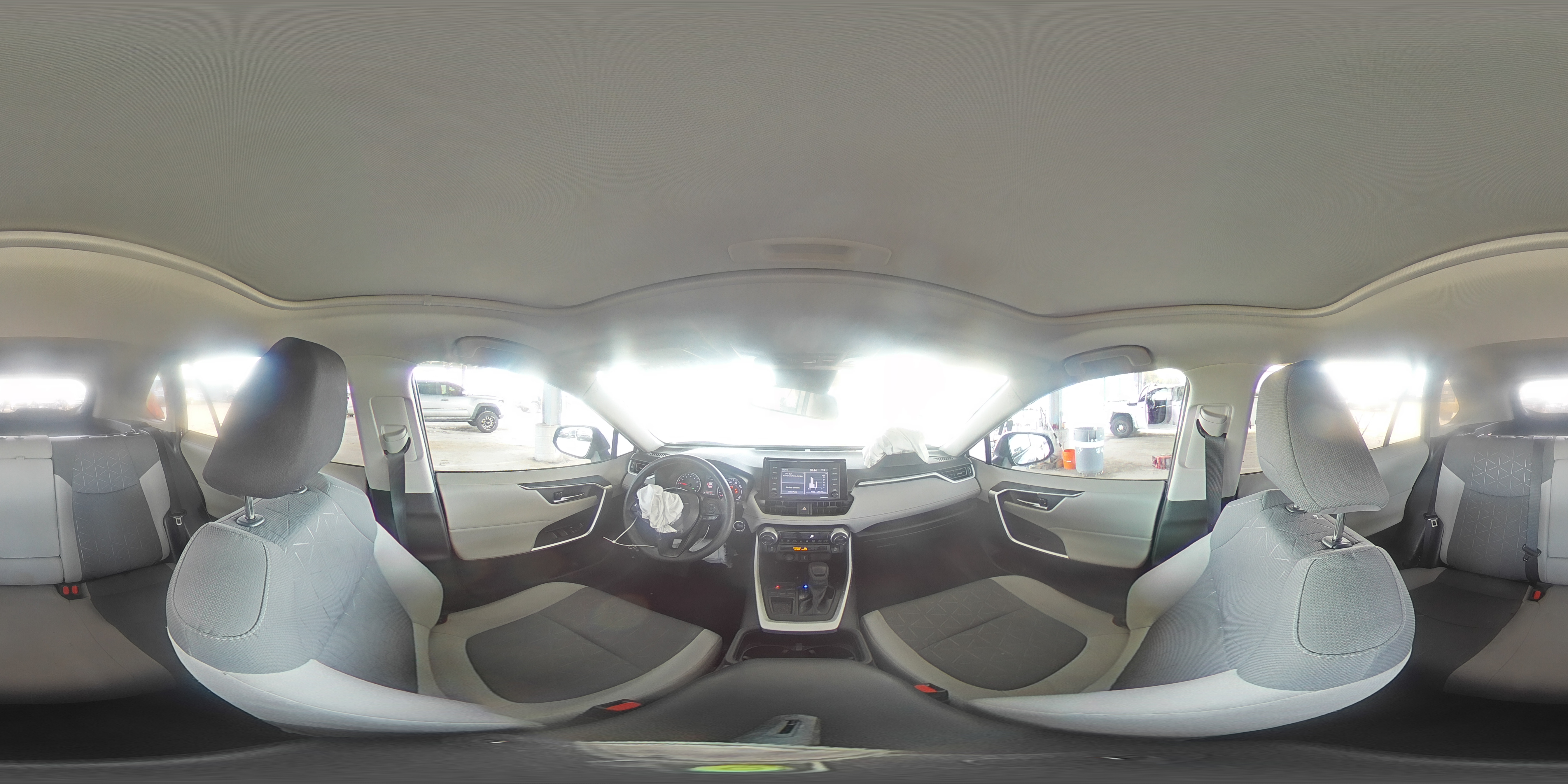 2022 Toyota RAV 4 - Image 12
