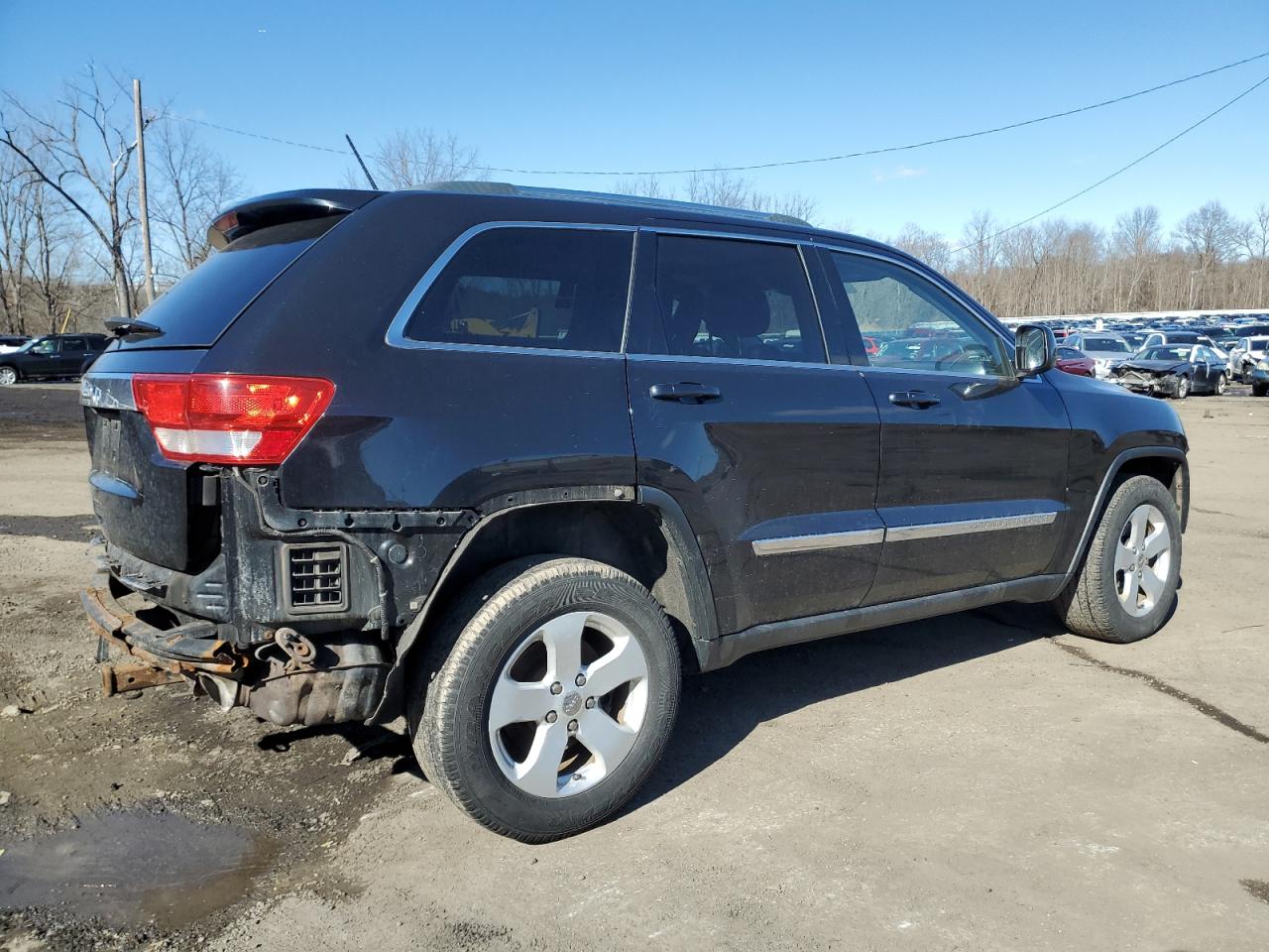 2012 Jeep Grand Cherokee - Image 3