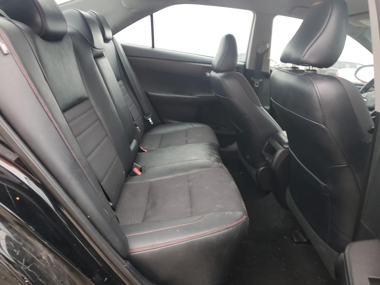 2016 Toyota Camry - Image 10