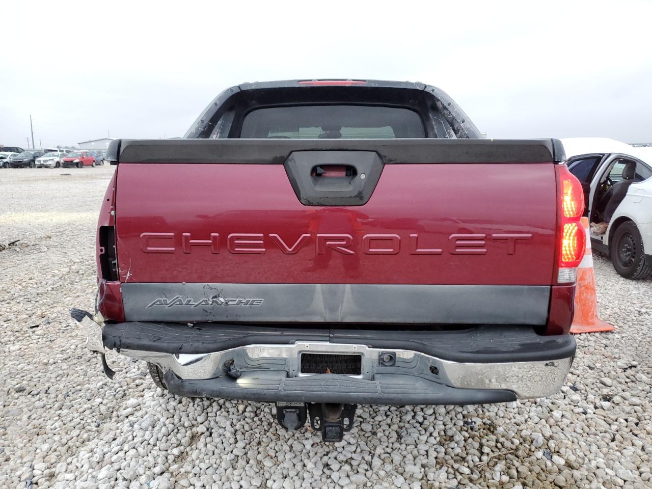 2006 Chevrolet Avalanche - Image 6
