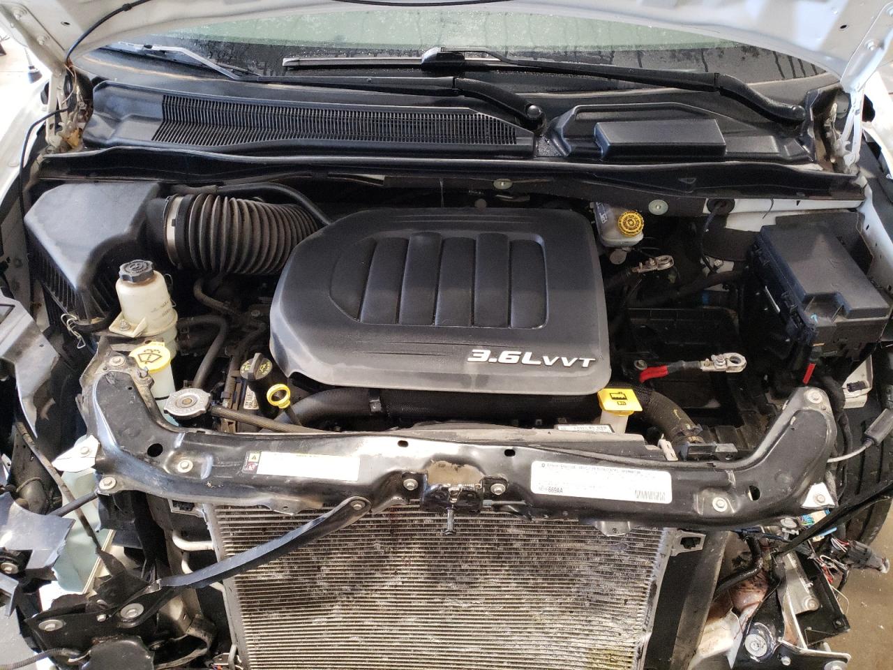 2012 Chrysler Town & Country - Image 12