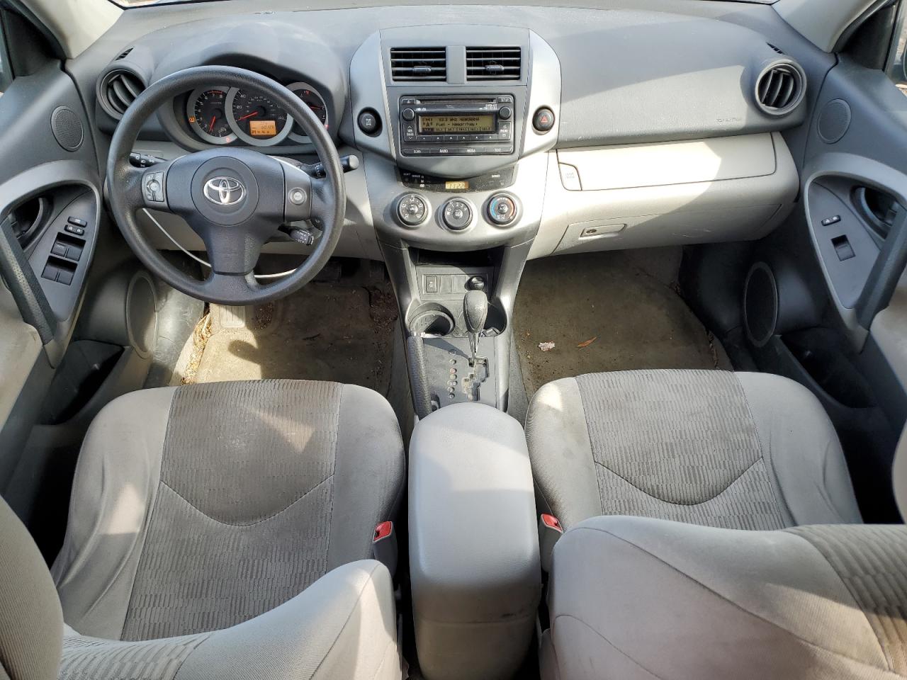 2012 Toyota RAV 4 - Image 8