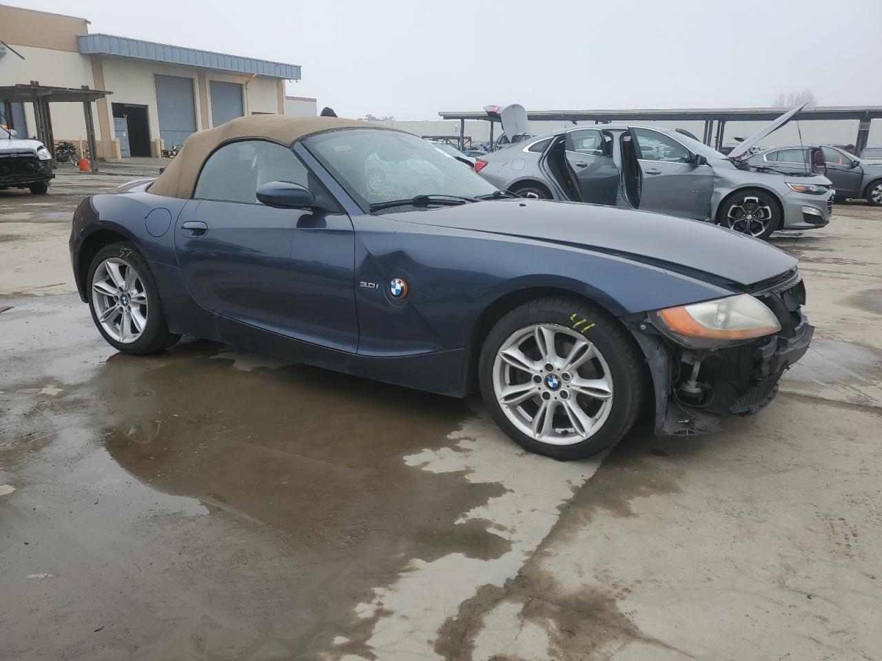2004 BMW Z4 - Image 4