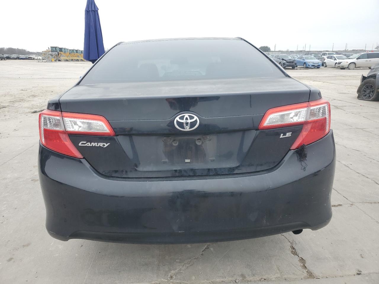 2012 Toyota Camry - Image 6