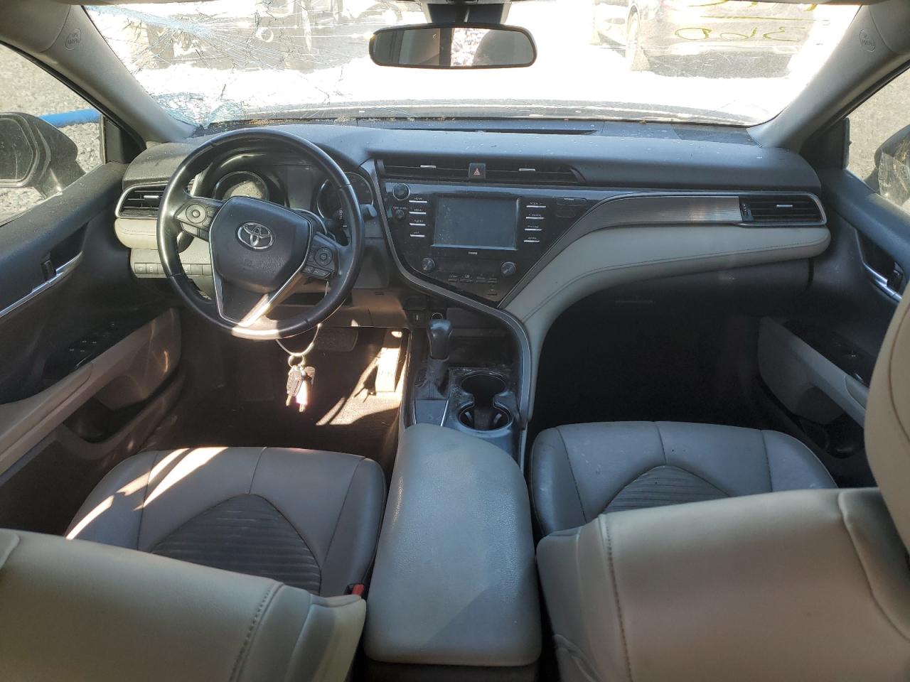 2020 Toyota Camry - Image 8