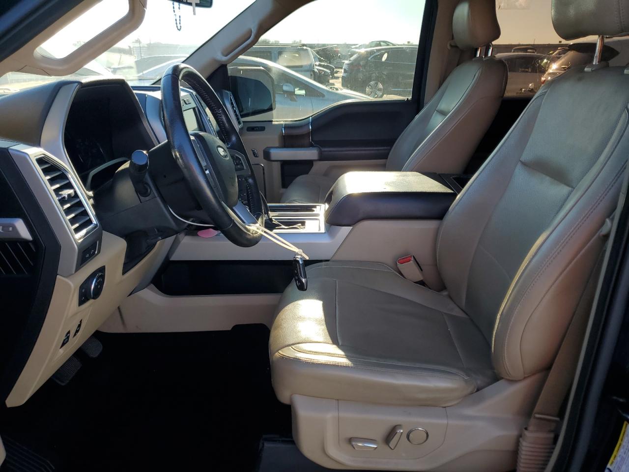 2016 Ford F-150 - Image 7