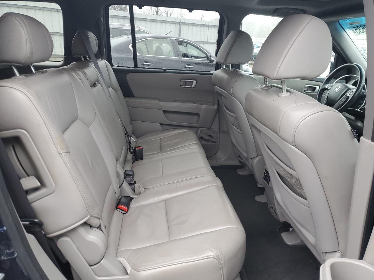 2011 Honda Pilot - Image 11