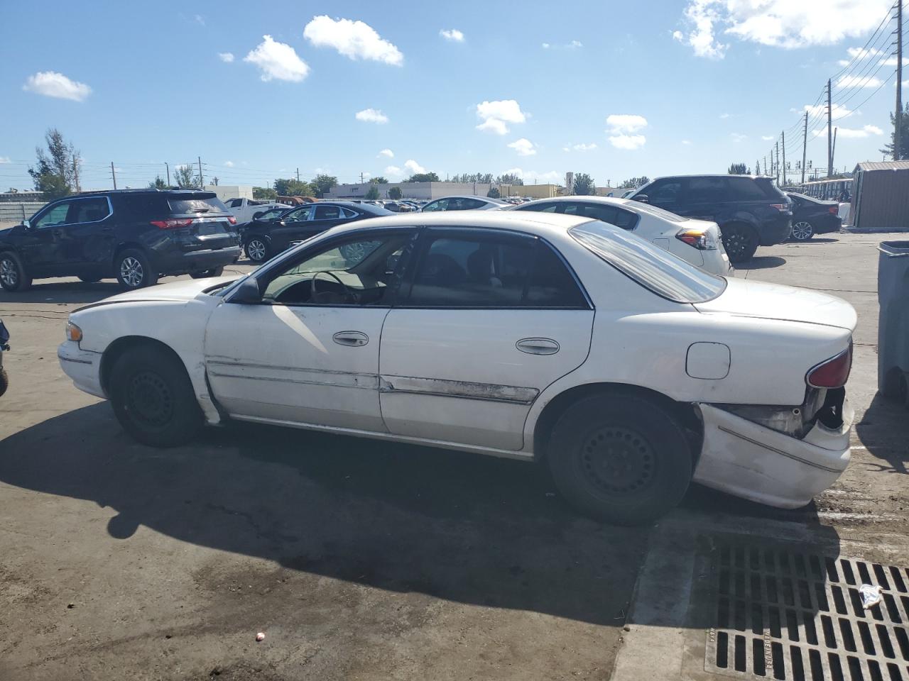 2002 Buick Century - Image 2