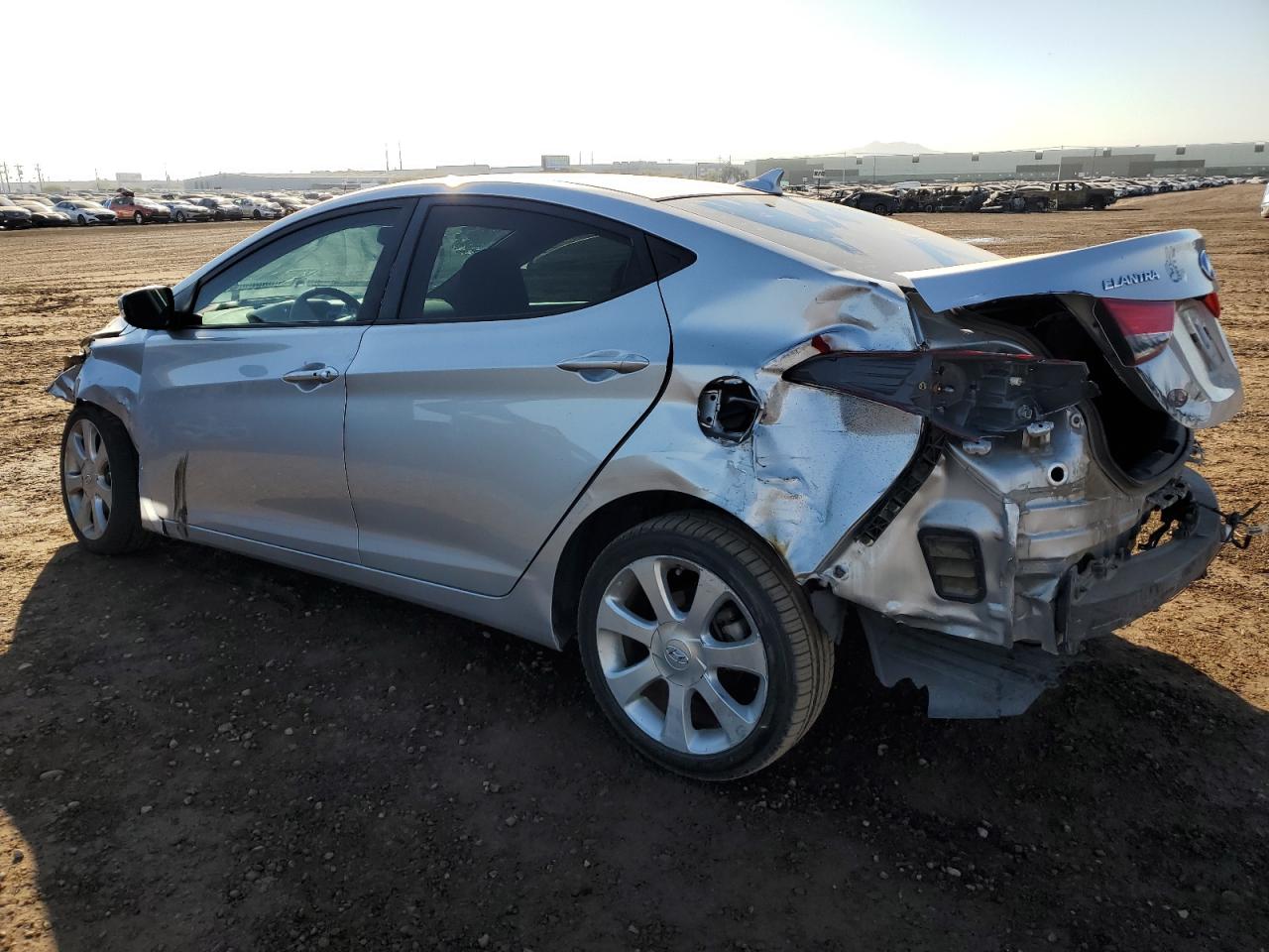2013 Hyundai Elantra - Image 2