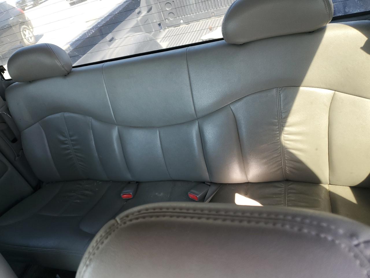 2000 Chevrolet Silverado - Image 10