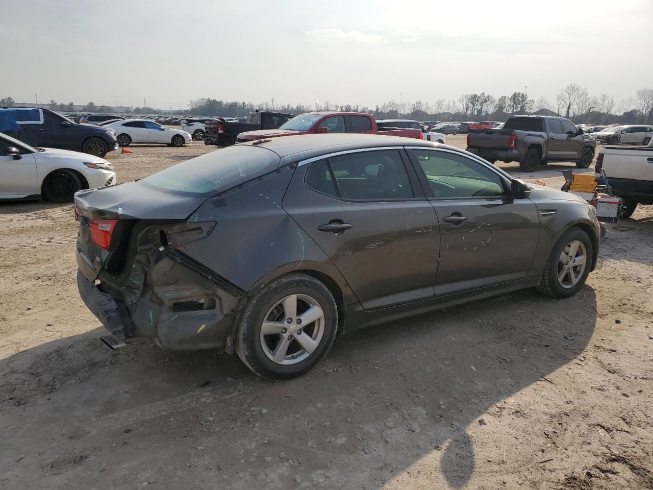 2015 Kia Optima - Image 3