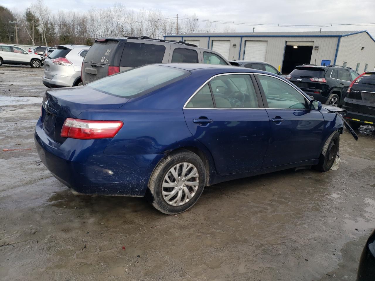 2009 Toyota Camry - Image 3