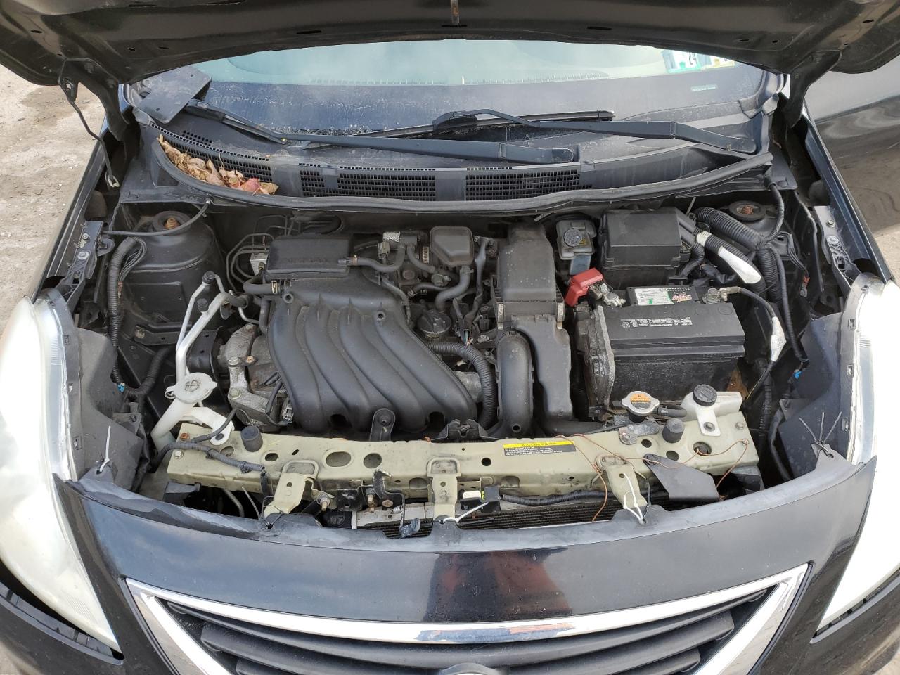 2012 Nissan Versa - Image 11