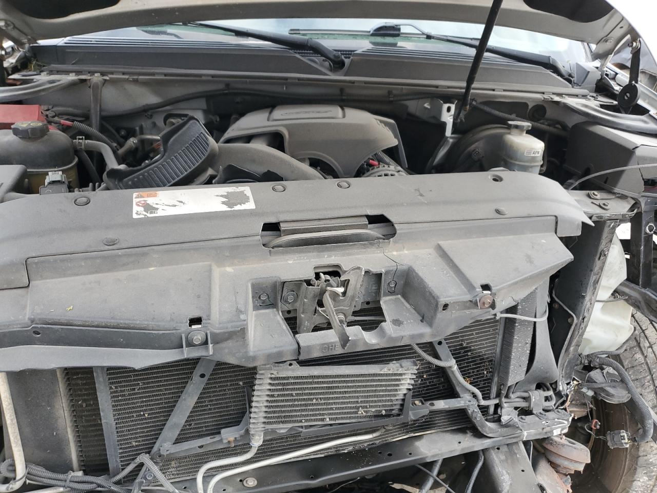 2012 Chevrolet Avalanche - Image 12