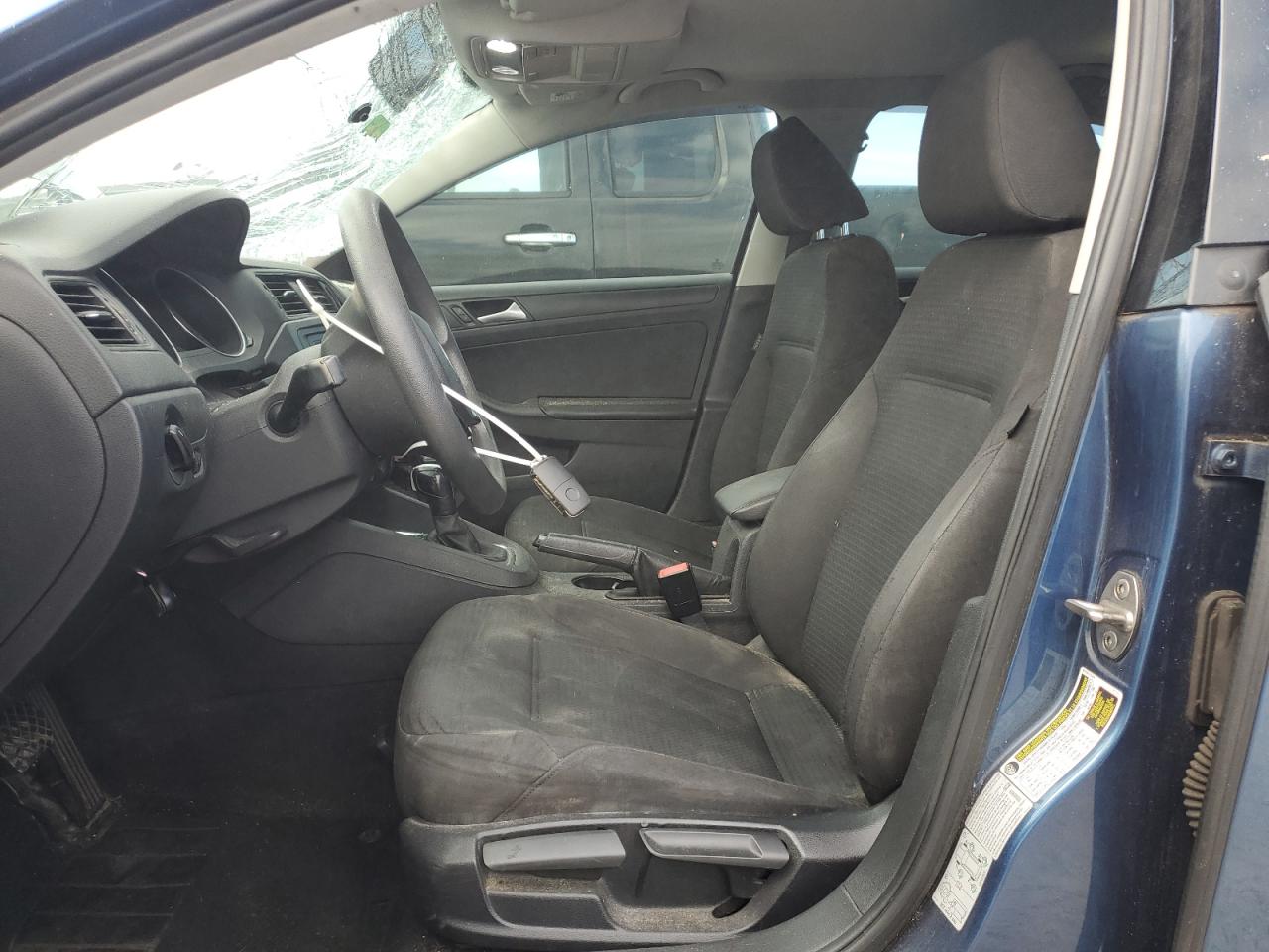 2015 Volkswagen Jetta - Image 7