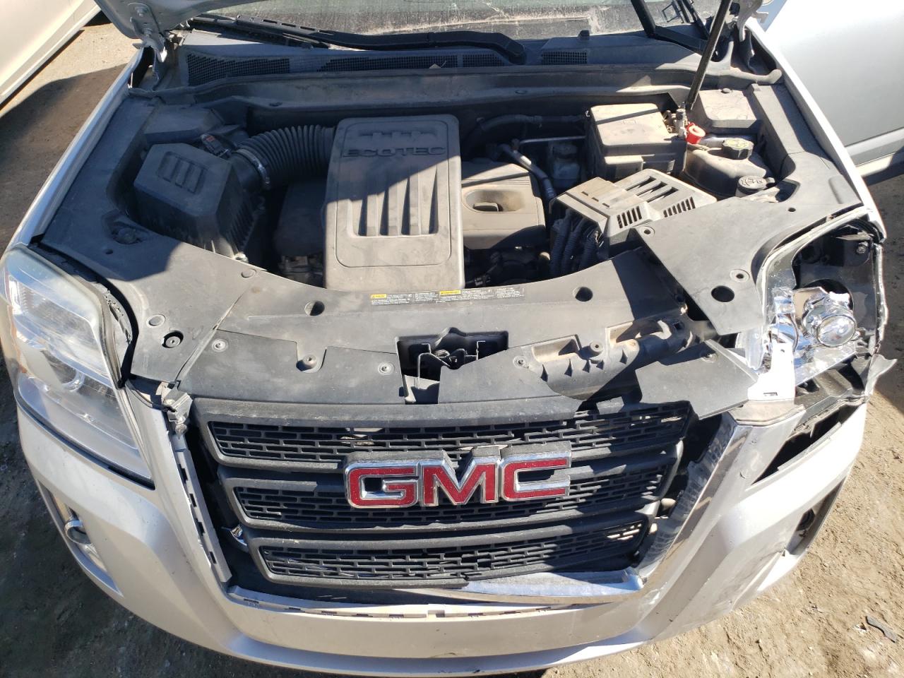 2012 GMC Terrain - Image 12