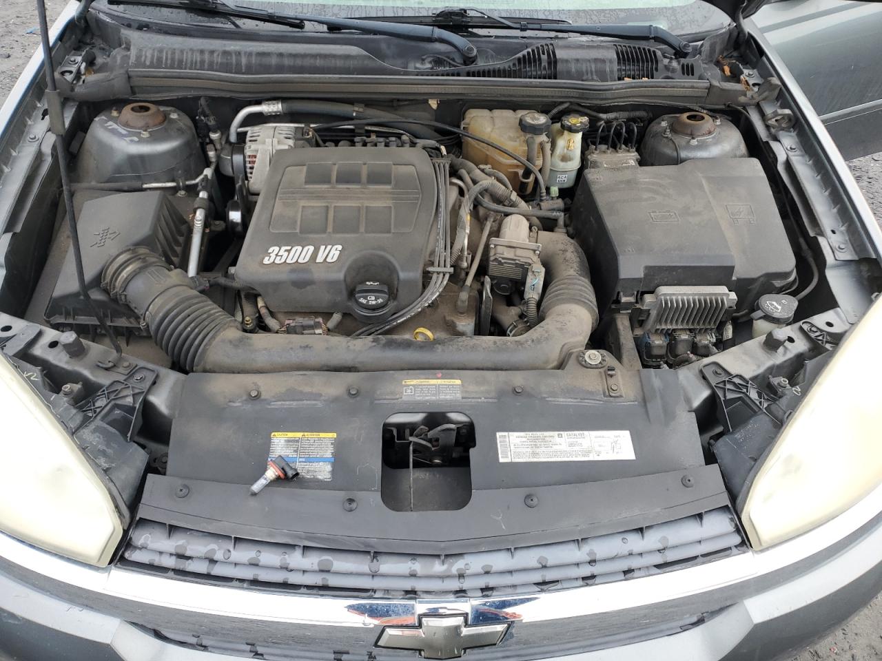 2005 Chevrolet Malibu - Image 12