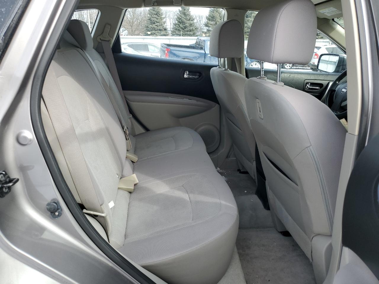 2012 Nissan Rogue - Image 11