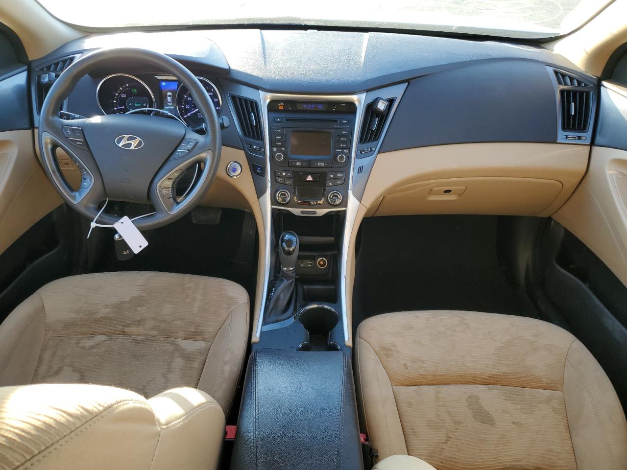 2015 Hyundai Sonata - Image 8