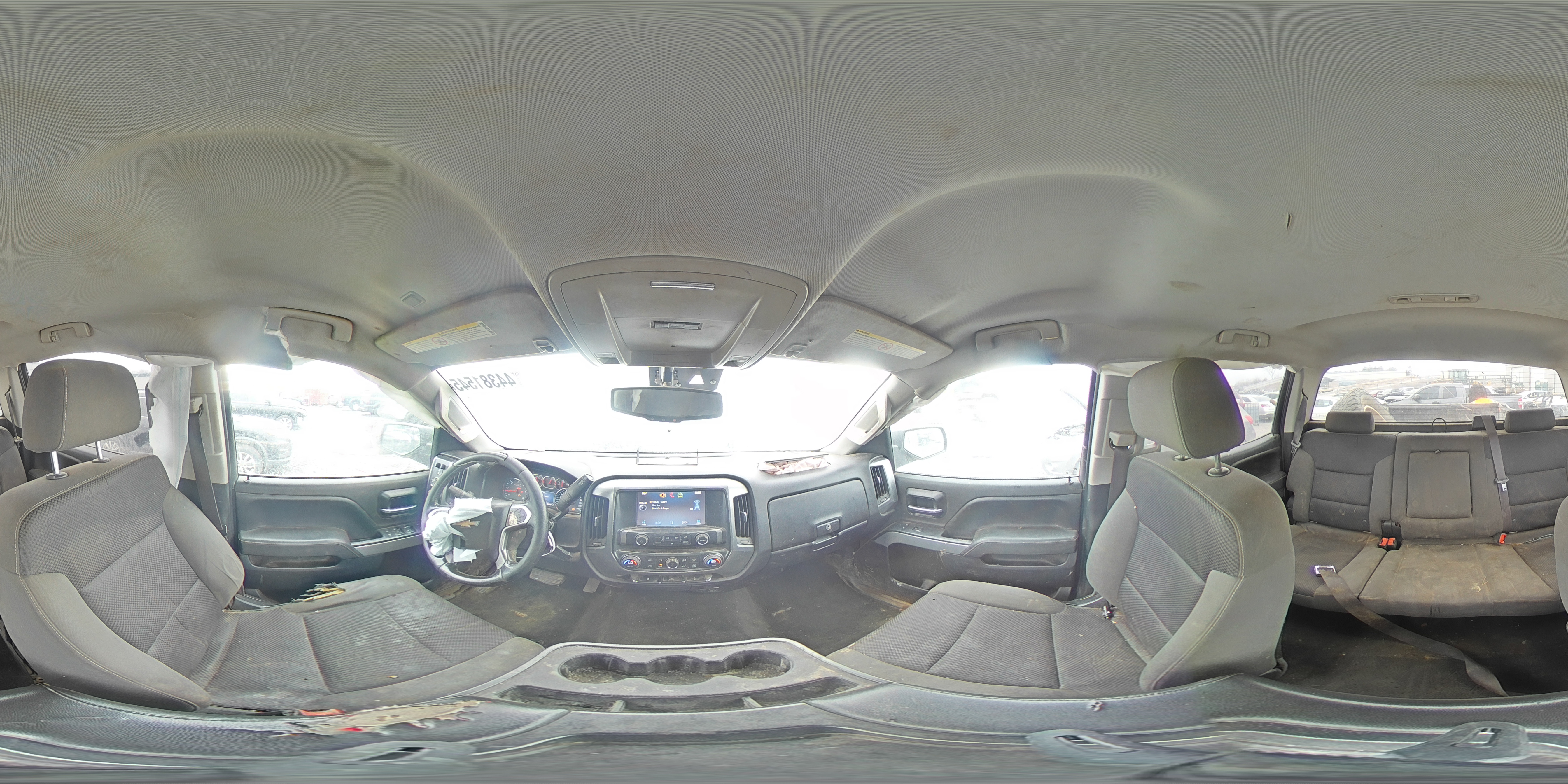 2015 Chevrolet Silverado - Image 14
