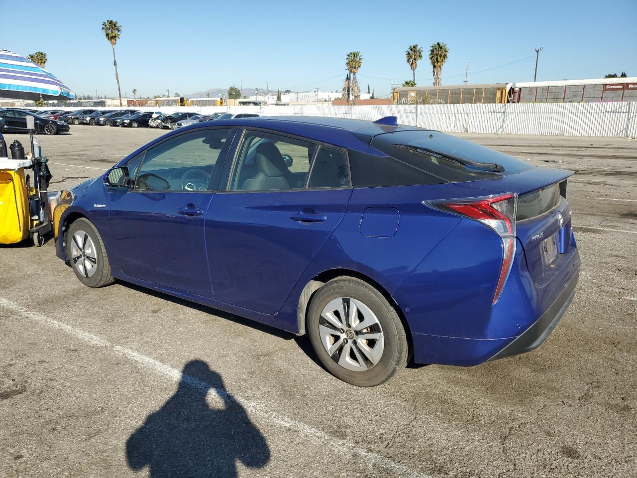 2018 Toyota Prius - Image 2