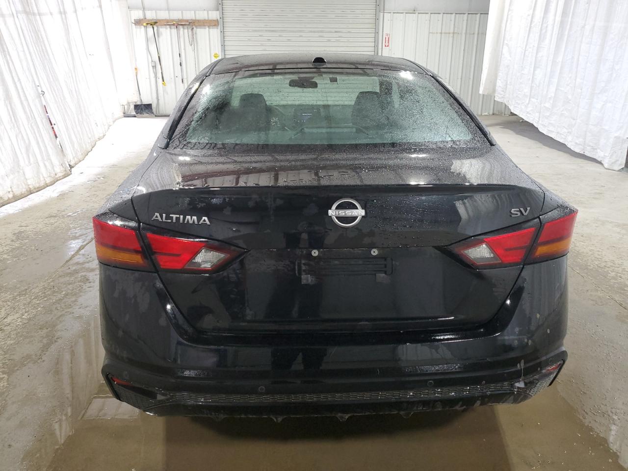 2024 Nissan Altima - Image 6