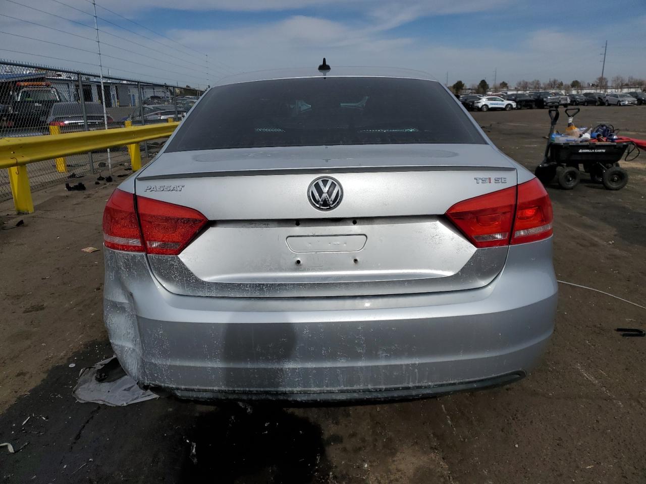 2014 Volkswagen Passat - Image 6
